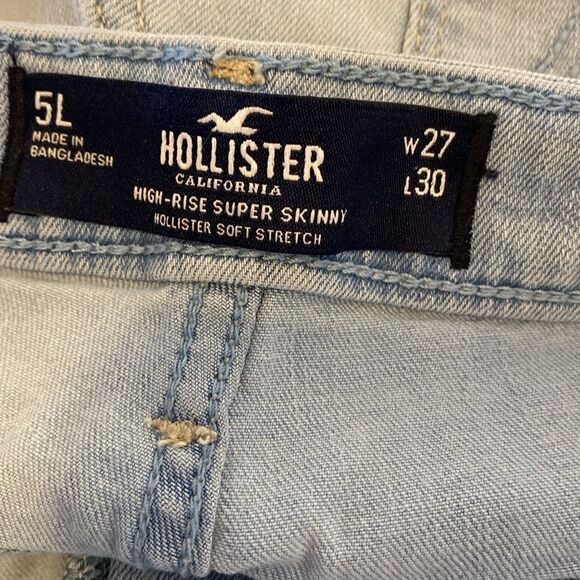 Hollister Ripped High Rise Super Skinny Jeans - Picture 3 of 5